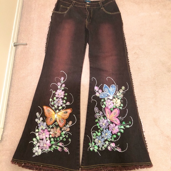 Hand painted beaded Flared Jeans - Picture 2 of 12
